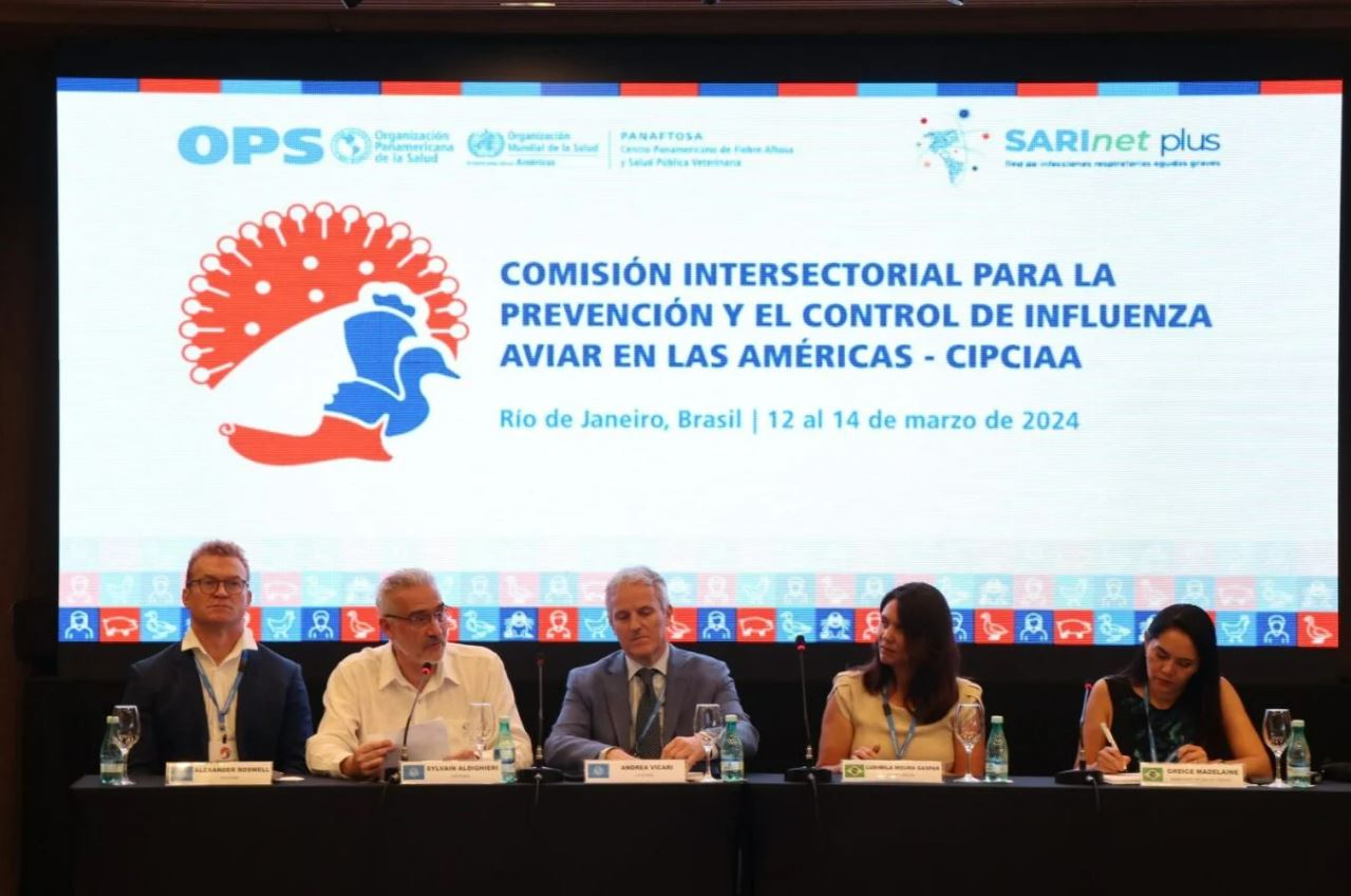 PAHO and countries of the Americas seek to establish an intersectoral commission to prevent and control avian influenza PAHO and countries of the Americas seek to establish an intersectoral commission to prevent and control avian influenza